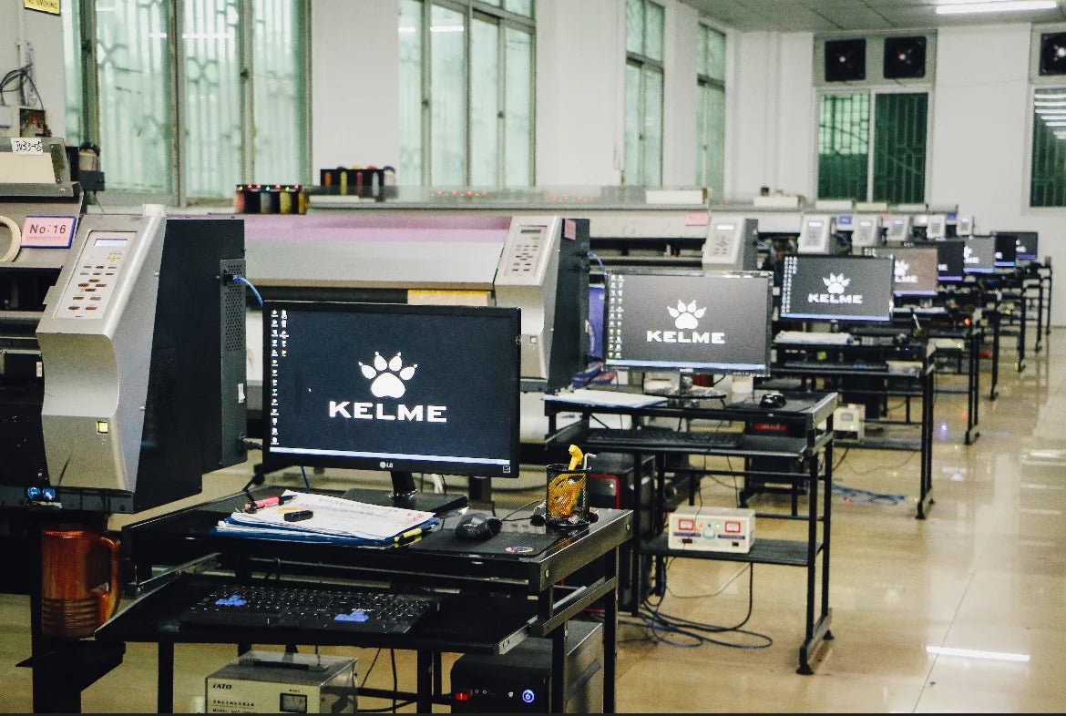 KELME Adult men's women's Quality Brand Men Hoodie Pullover Sweat Shirt Male Sweatshirts Sports Printed Hoodie  Training Jacket