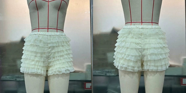 Wildgirl Sexy Gyaru Universal Bottoming Hot Pants Women clothes Frill Wave Solid Tight Short Culottes Pants