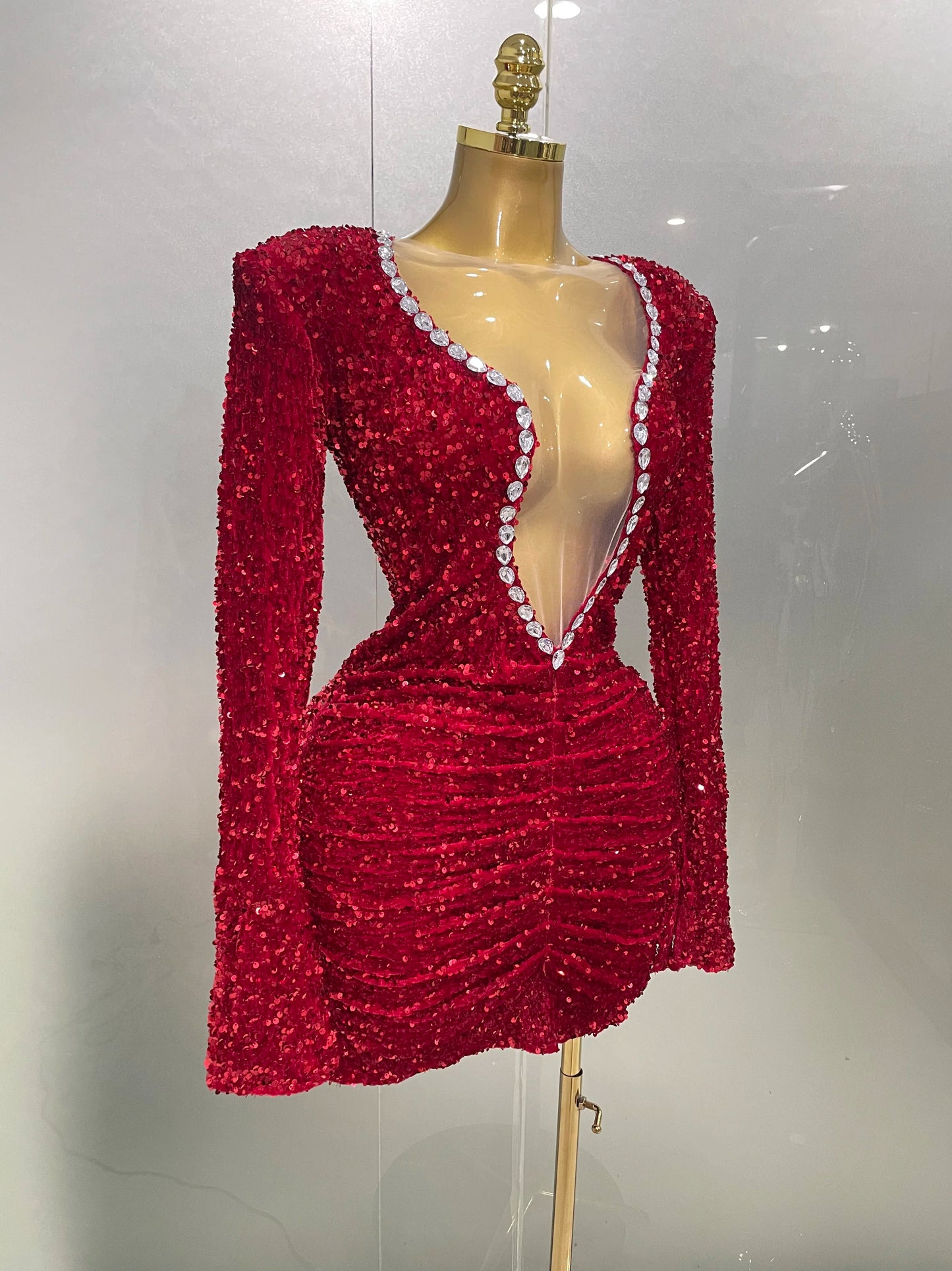 Sexy Shiny Red Sequins Rhinestones Sheath Mini Dress 2025 New Women Evening Birthday Party Nightclub Stage Performance Costume