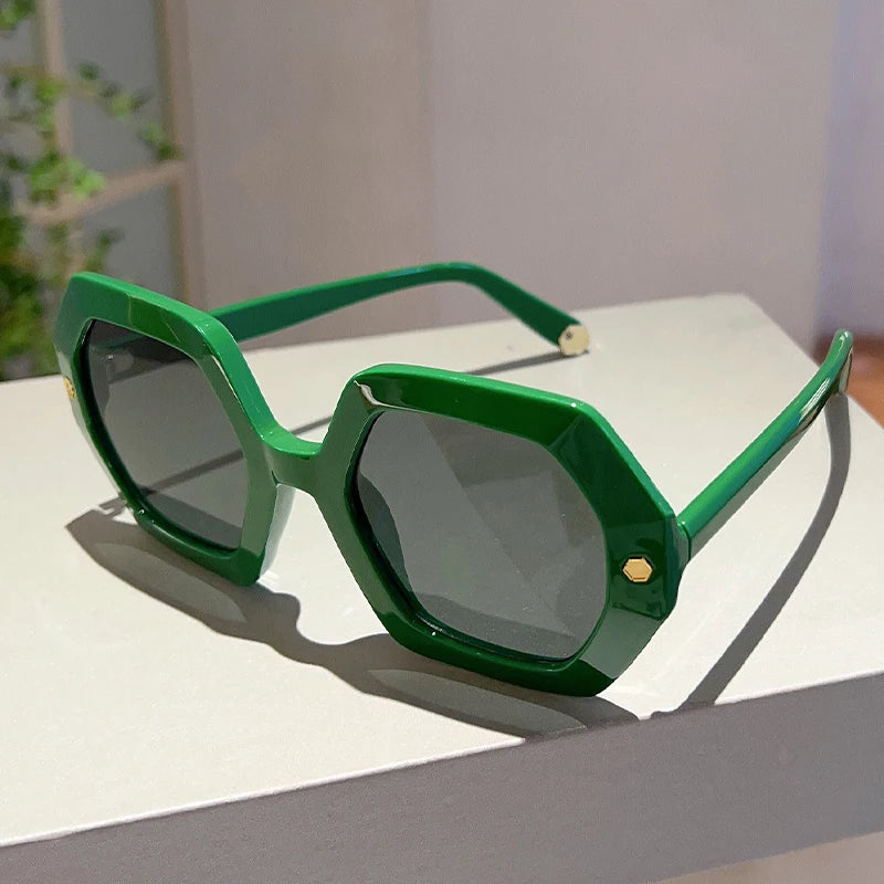 KAMMPT Oversized Men Sunglasses Fashion Hexagon Frame Gradient Shades Eyewear Women 2023 Trendy Ins Popular Brand Sun Glasses